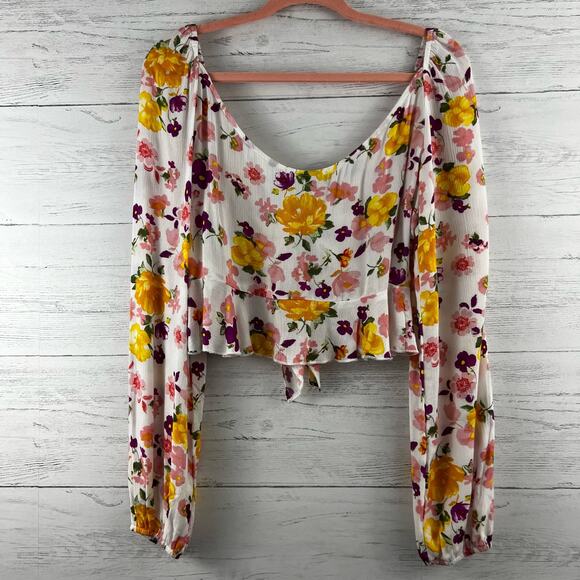 Blue Blush Floral Long Sleeve Tie Front Crop Top Size M - Picture 2 of 8